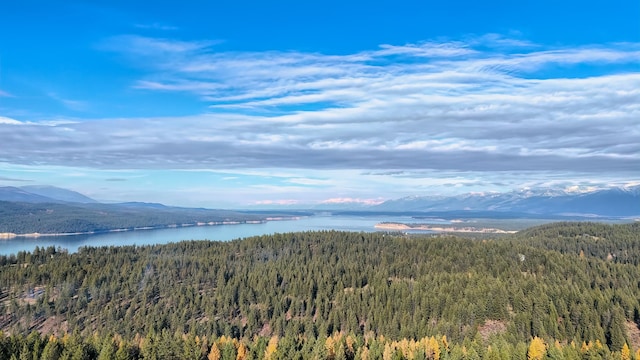 mountain view featuring a water view