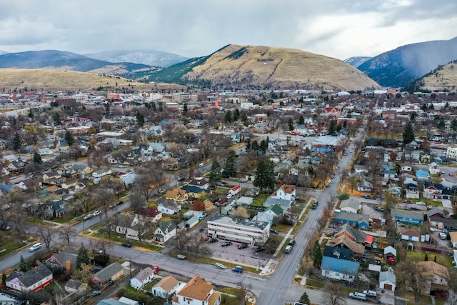 bird's eye view with a mountain view