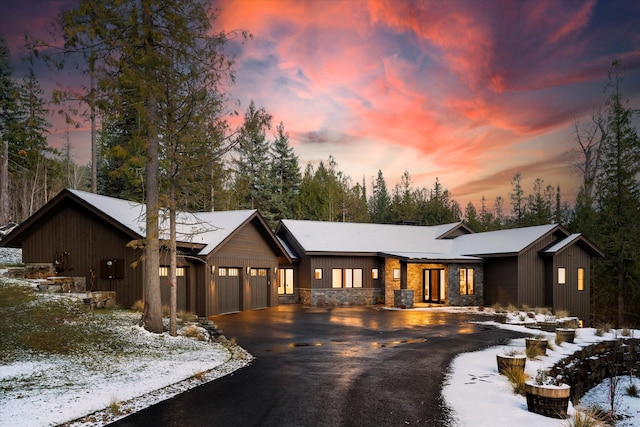 view of front of property featuring a garage