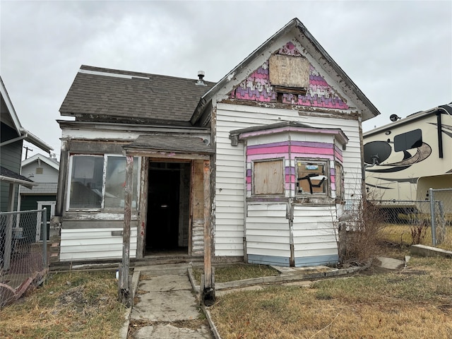 view of front of house