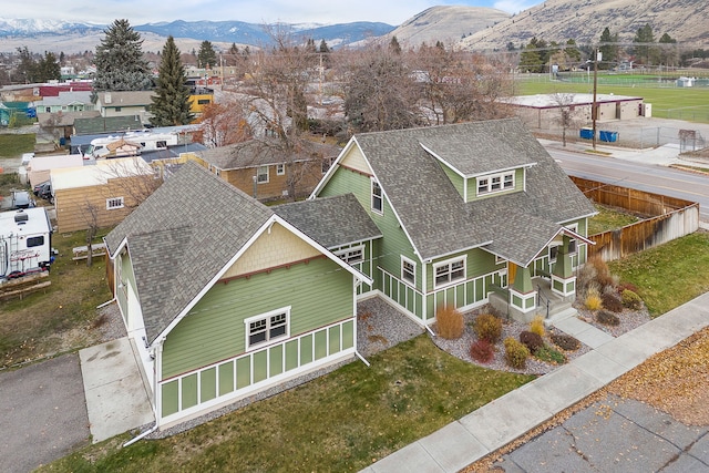 bird's eye view with a mountain view