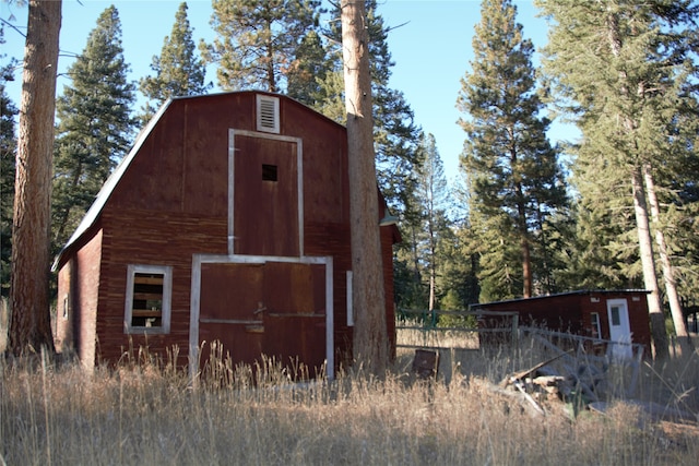 view of outbuilding