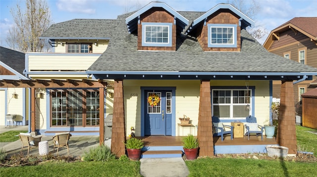 view of front of house with a porch