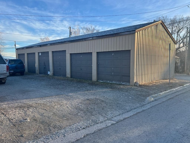811 N Rodney St, Helena, MT 59601 - view of garage