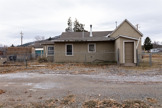 view of home's exterior