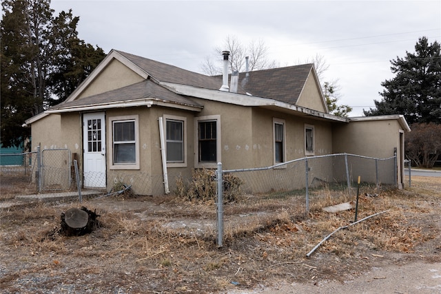 view of home's exterior