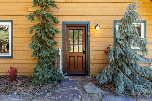 view of property entrance