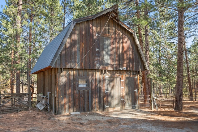 view of outbuilding