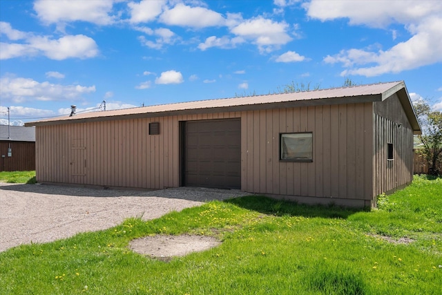 view of detached garage