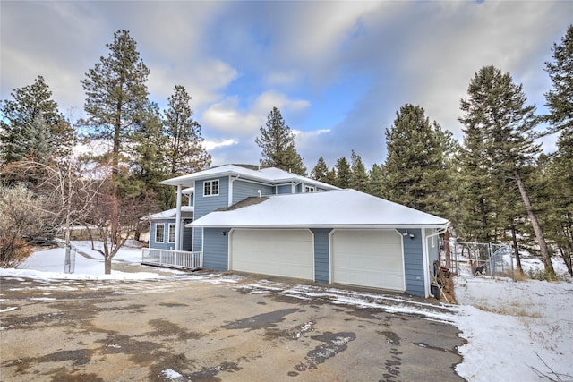 view of front of home featuring a garage