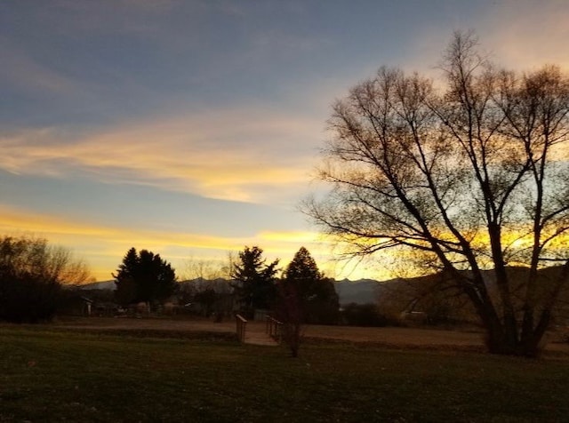 view of nature at dusk