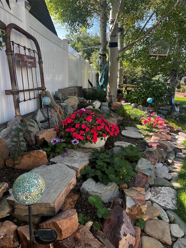 view of yard with fence