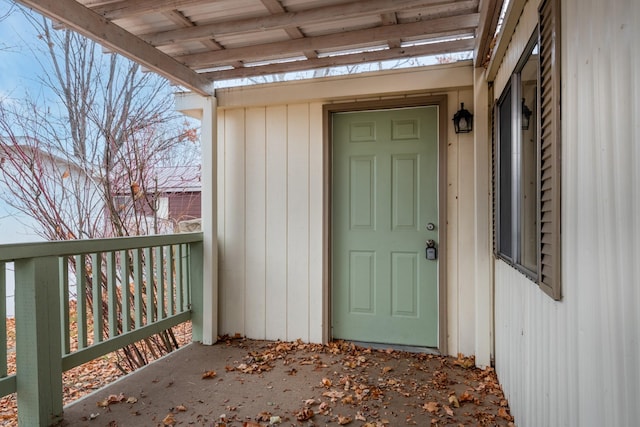 view of entrance to property