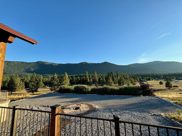 property view of mountains