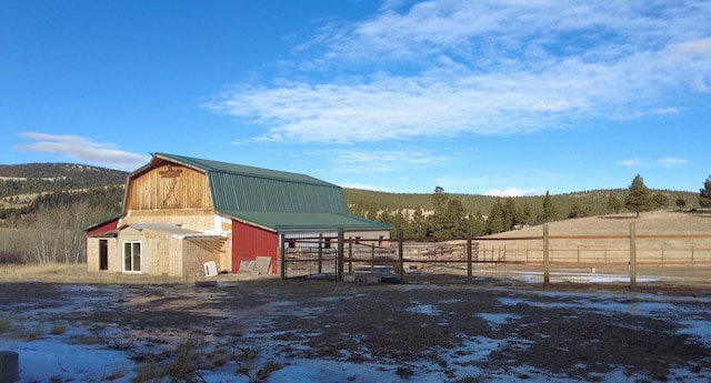 exterior space featuring a rural view