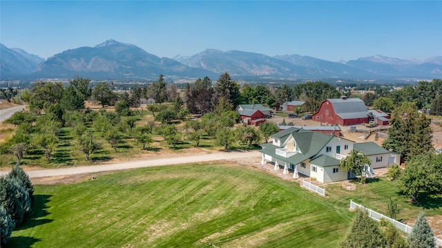 drone / aerial view featuring a mountain view