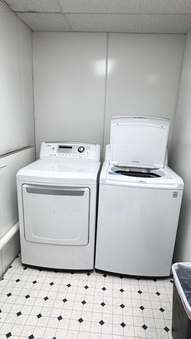 laundry area with washer and clothes dryer