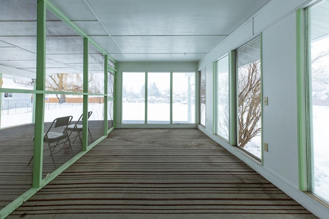 view of unfurnished sunroom