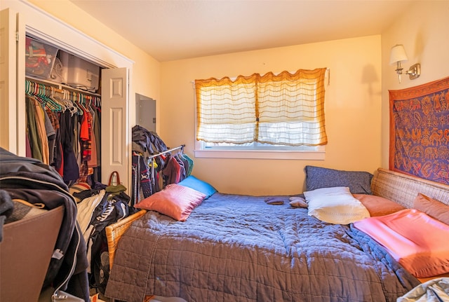 bedroom with a closet