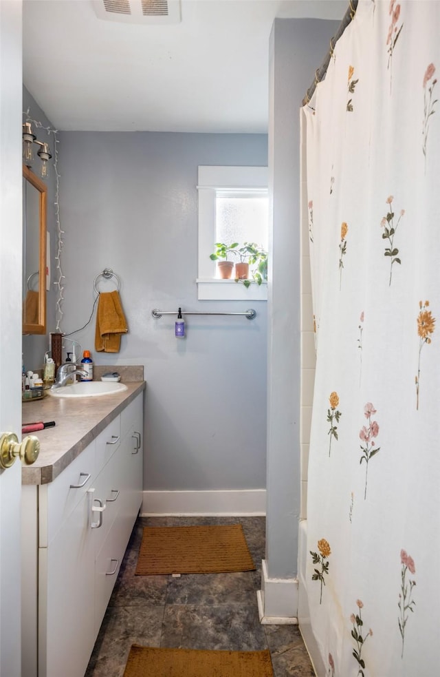 bathroom with vanity