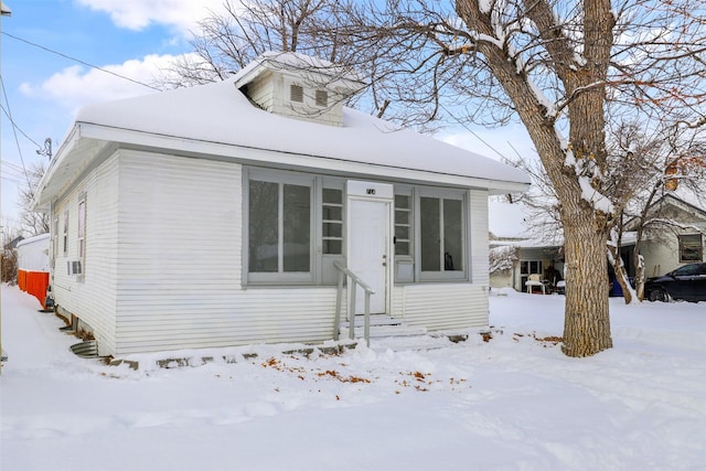 view of front of house