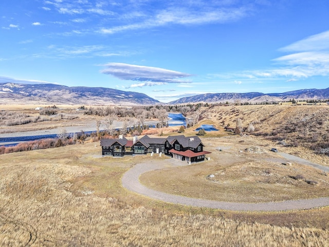 bird's eye view featuring a mountain view