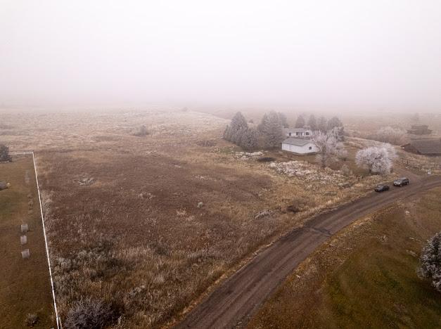 drone / aerial view featuring a rural view