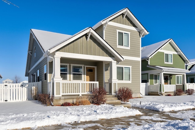 craftsman-style house featuring a porch