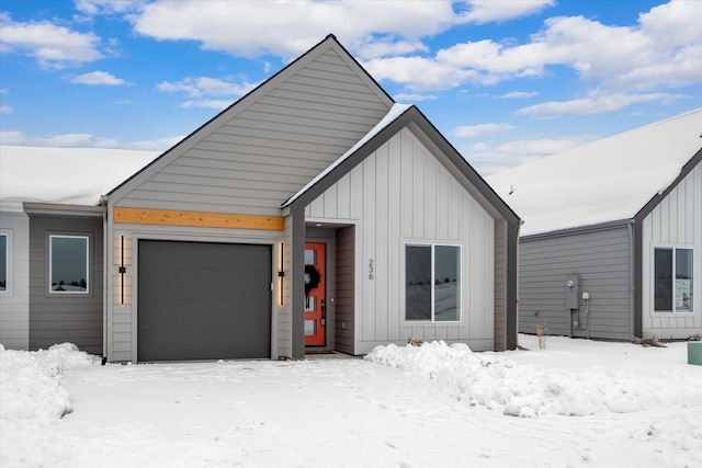 view of front of house with a garage