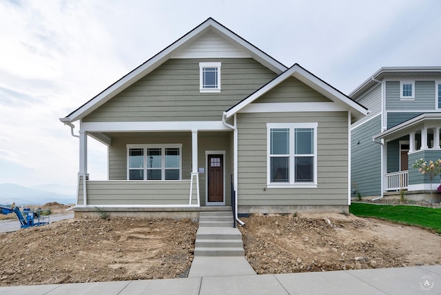 view of front of home with covered porch