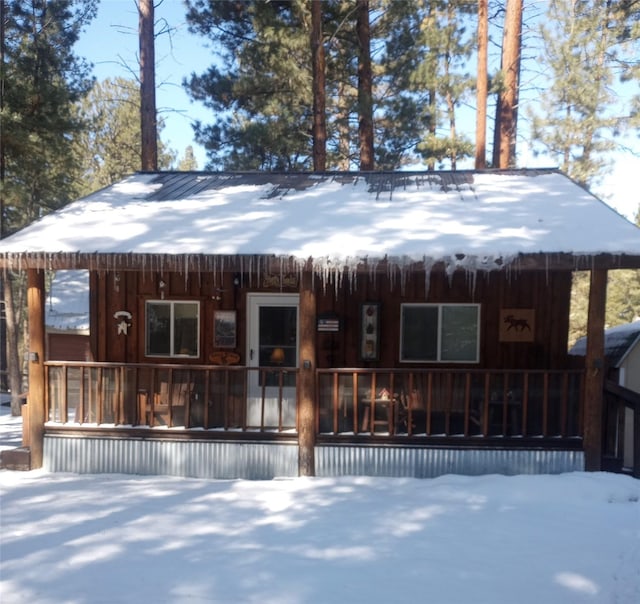 920 N 3rd St, Lincoln, MT 59639 - view of front of property featuring covered porch