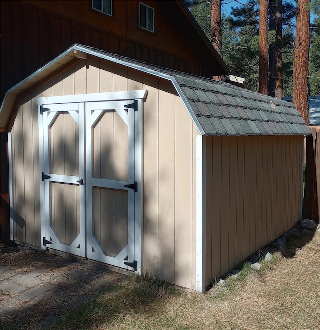 920 N 3rd St, Lincoln, MT 59639 - view of shed