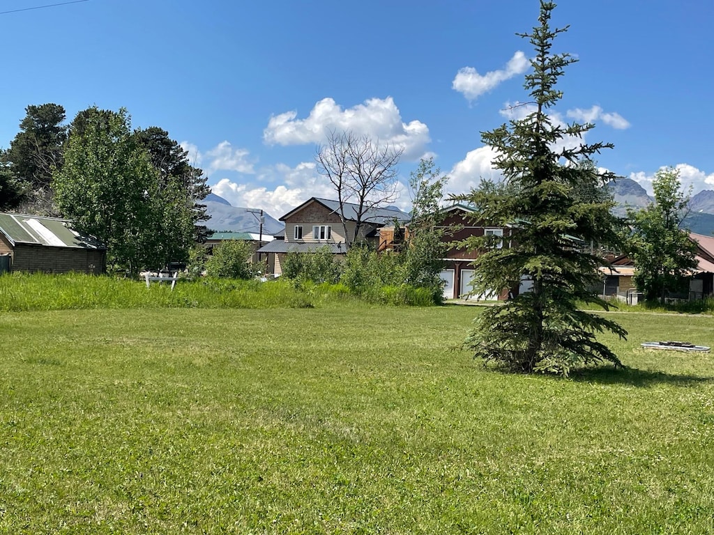 504-518 Washington St, East Glacier Park, MT 59434