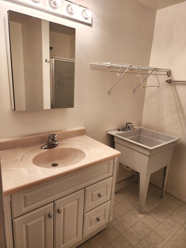 15 Sully Rd, Plains, MT 59859 - full bath featuring a sink and a stall shower