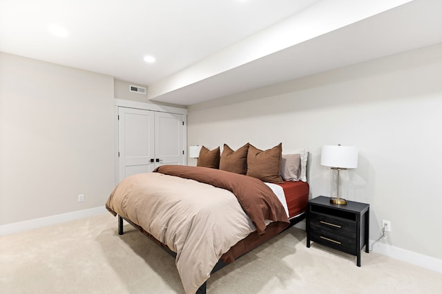 view of carpeted bedroom