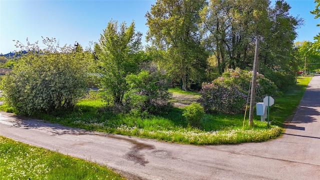 602 13th Ave E, Polson, MT 59860