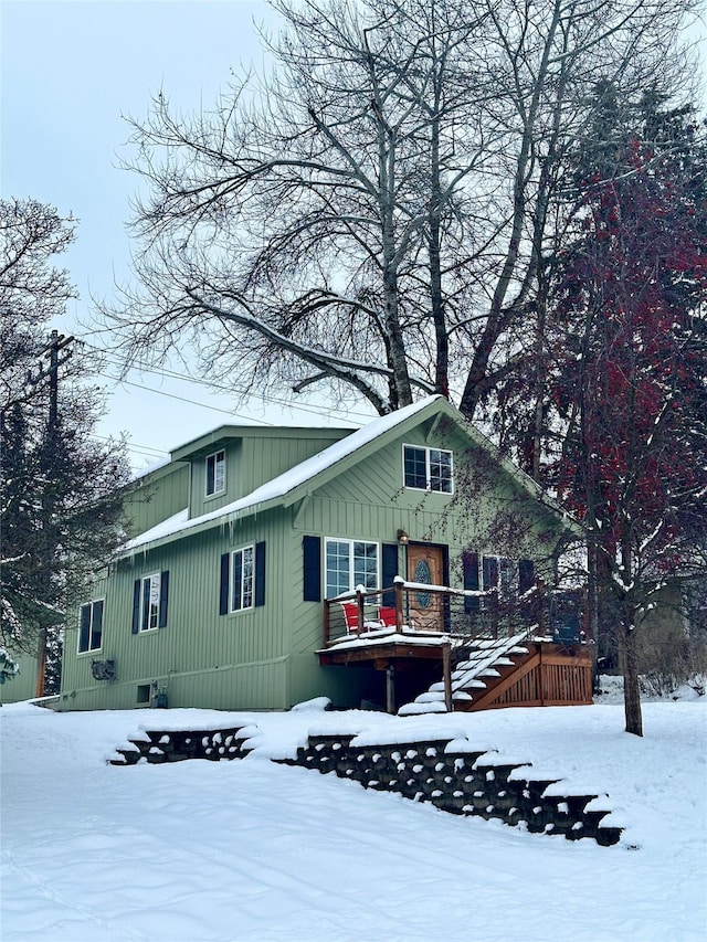 633 Kalispell Ave, Whitefish, MT 59937 - view of front facade featuring board and batten siding