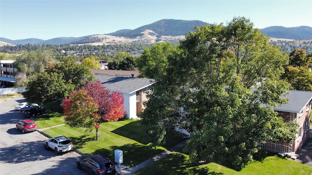 bird's eye view featuring a mountain view