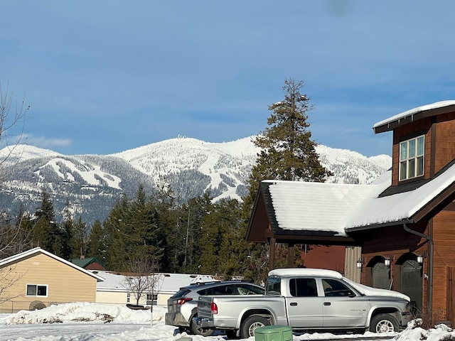 property view of mountains