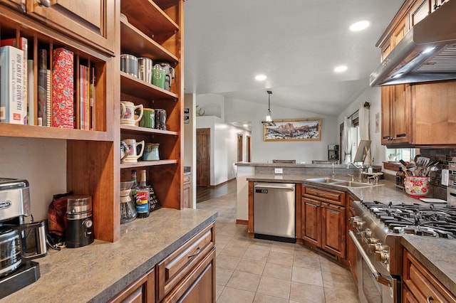 kitchen with light tile patterned floors, appliances with stainless steel finishes, lofted ceiling, hanging light fixtures, and sink