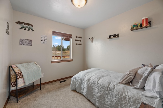 view of carpeted bedroom