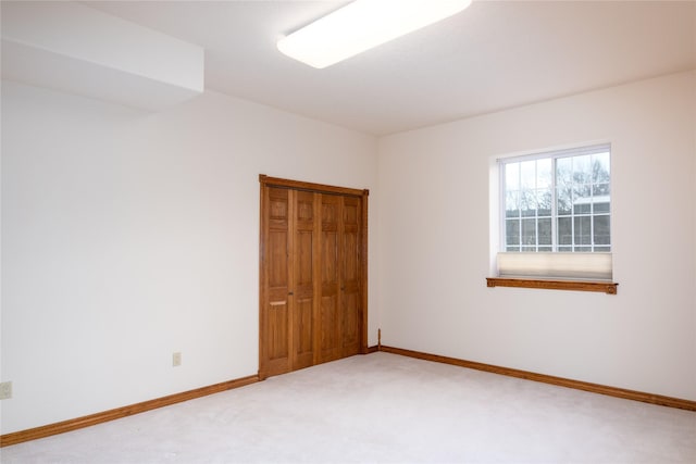 empty room with carpet