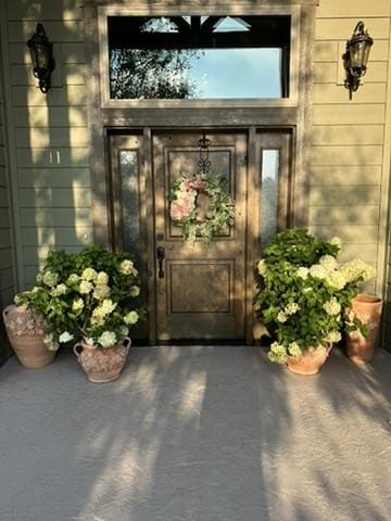 view of property entrance