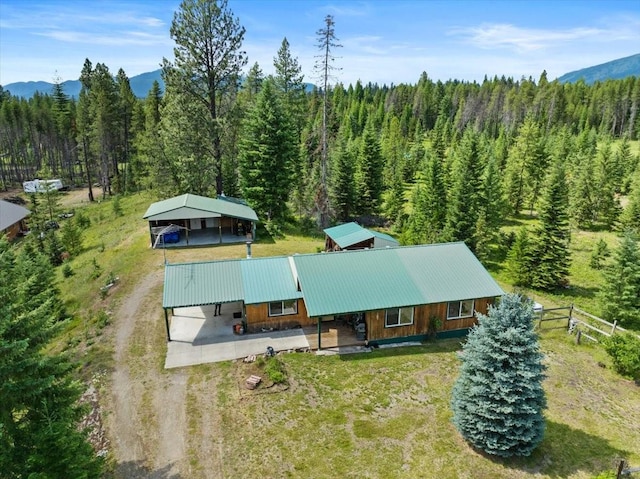 bird's eye view featuring a mountain view