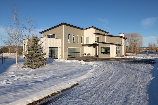 view of front of home with a garage