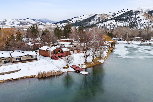 property view of mountains featuring a water view