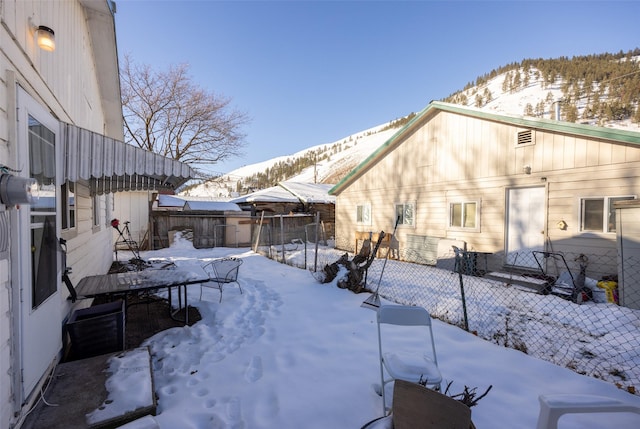 exterior space featuring a mountain view