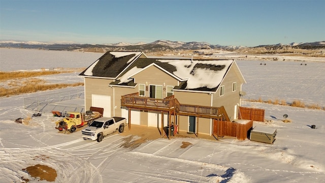 view of front of property with a mountain view