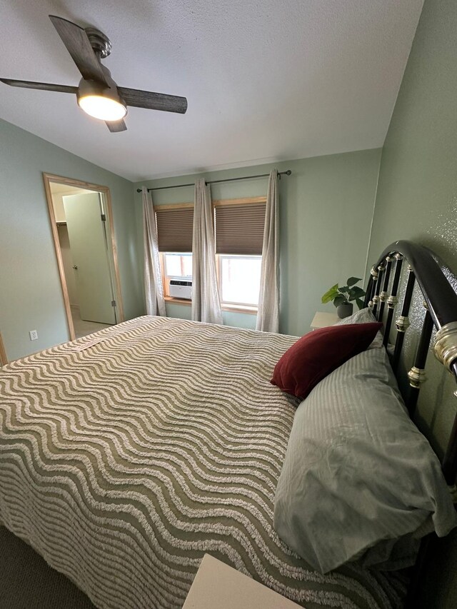 bedroom featuring carpet and ceiling fan