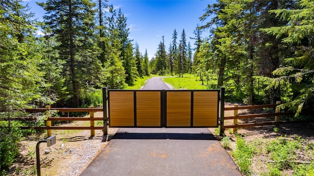3900 Foothill Rd, Kalispell, MT 59901 - gate with a view of trees